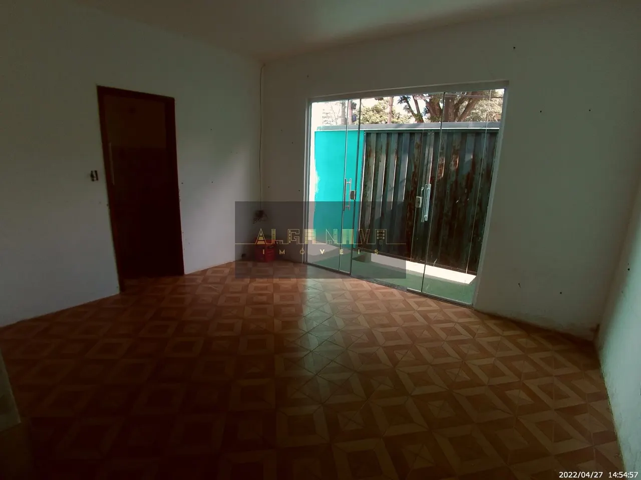 Foto 3 de Casa de 3 quartos com galpão coberto para comércio ou moradia, Medicina