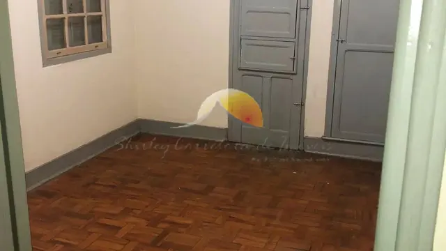 Foto 1 de Casa de 5 quartos com ponto comercial locado na Rua Nova, Centro
