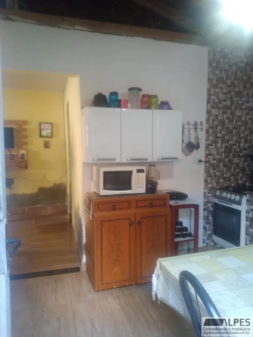 Foto 2 de Casa de 1 quarto com closet, quarto externo e garagem para 3 carros, Anhumas