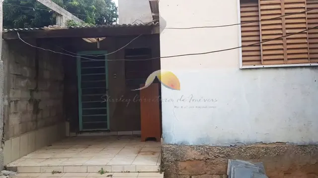 Foto 1 de Casa de 1 quarto com quintal, Rebourgeon