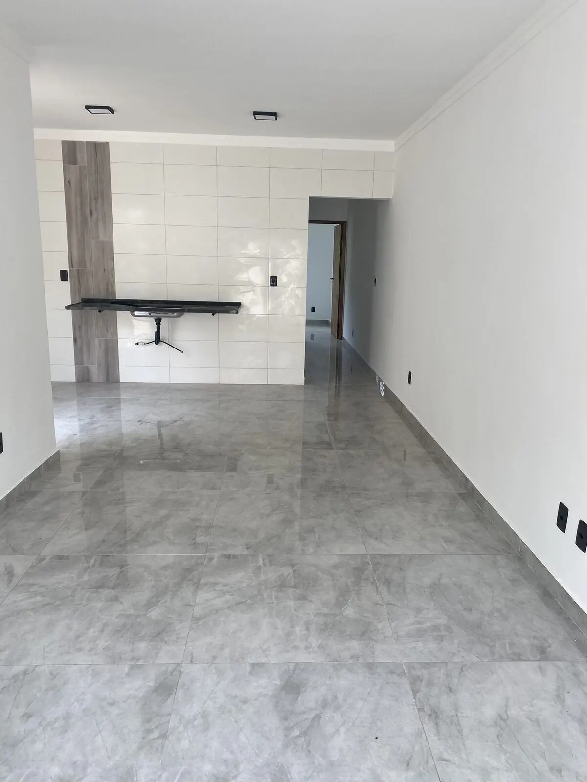 Foto 2 de Casa de 2 quartos com espaço para ampliação, Jardim das Palmeiras