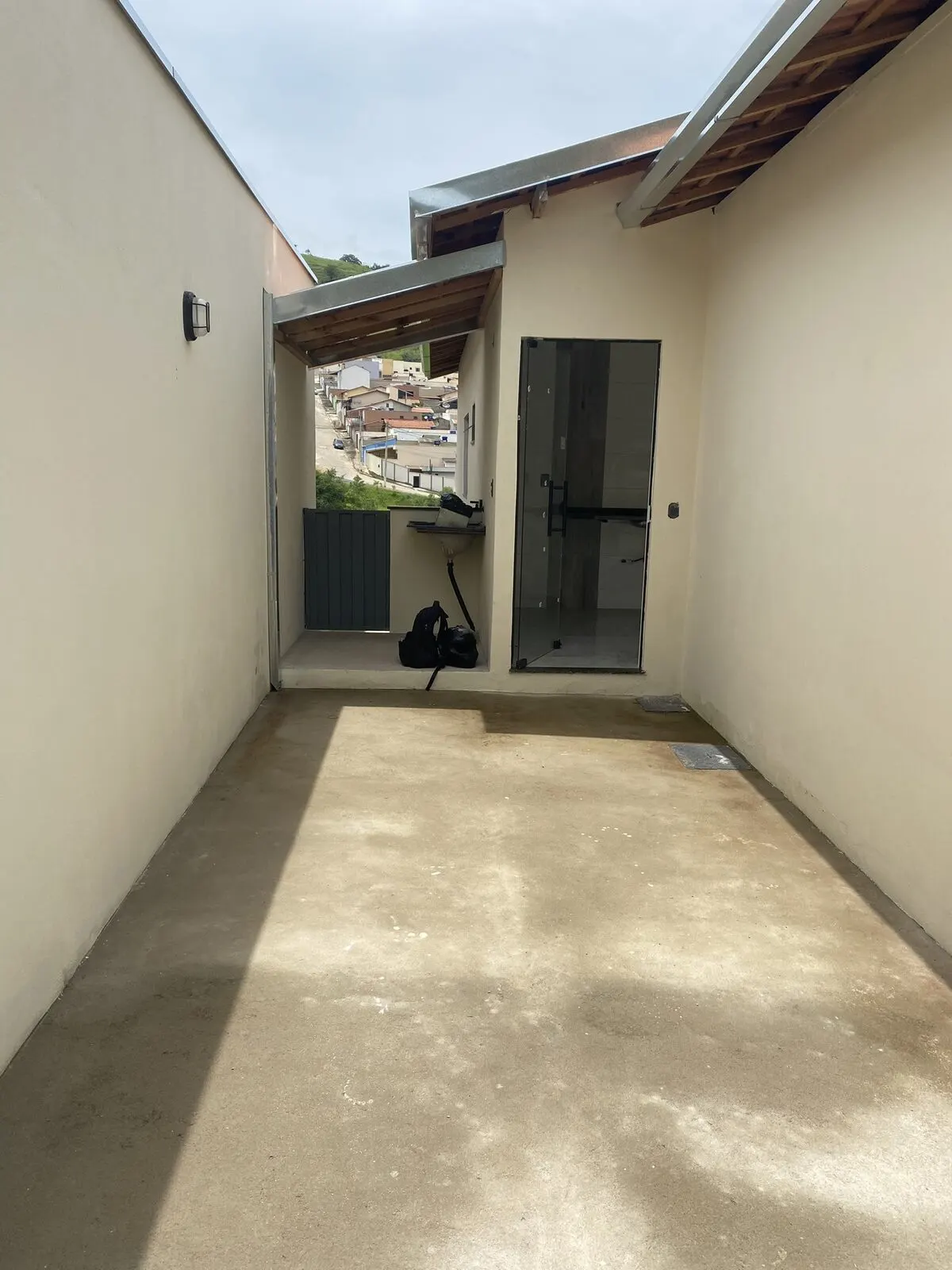 Foto 3 de Casa de 2 quartos com espaço para ampliação, Jardim das Palmeiras