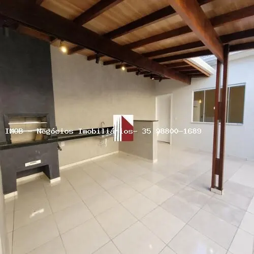 Foto 4 de Casa nova de 2 quartos (1 suíte) com área gourmet e jardim, Centro