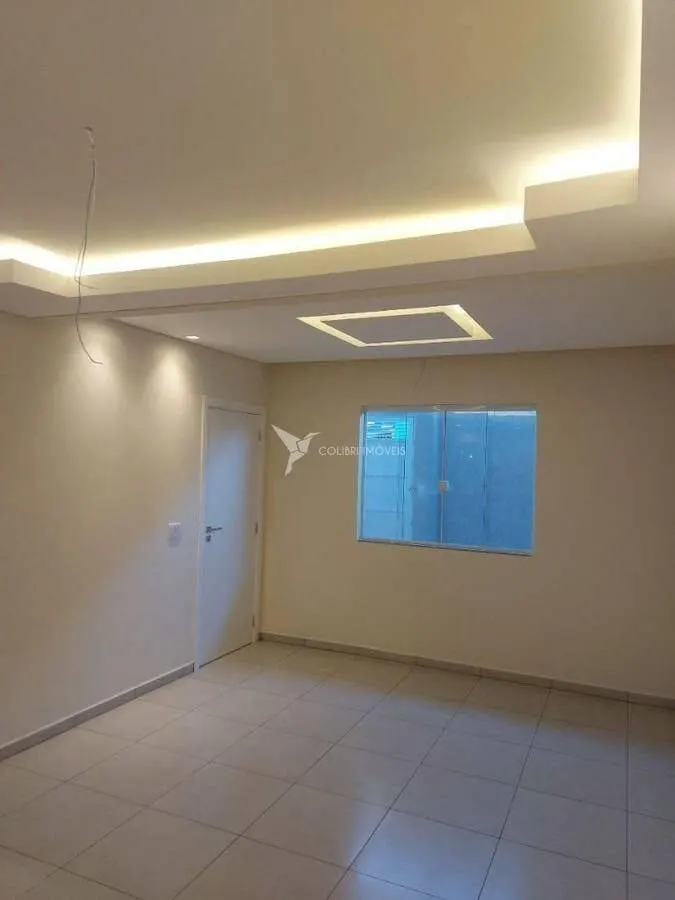Foto 4 de Casa de 2 quartos (1 suíte) com 122 m² e quintal, Centro