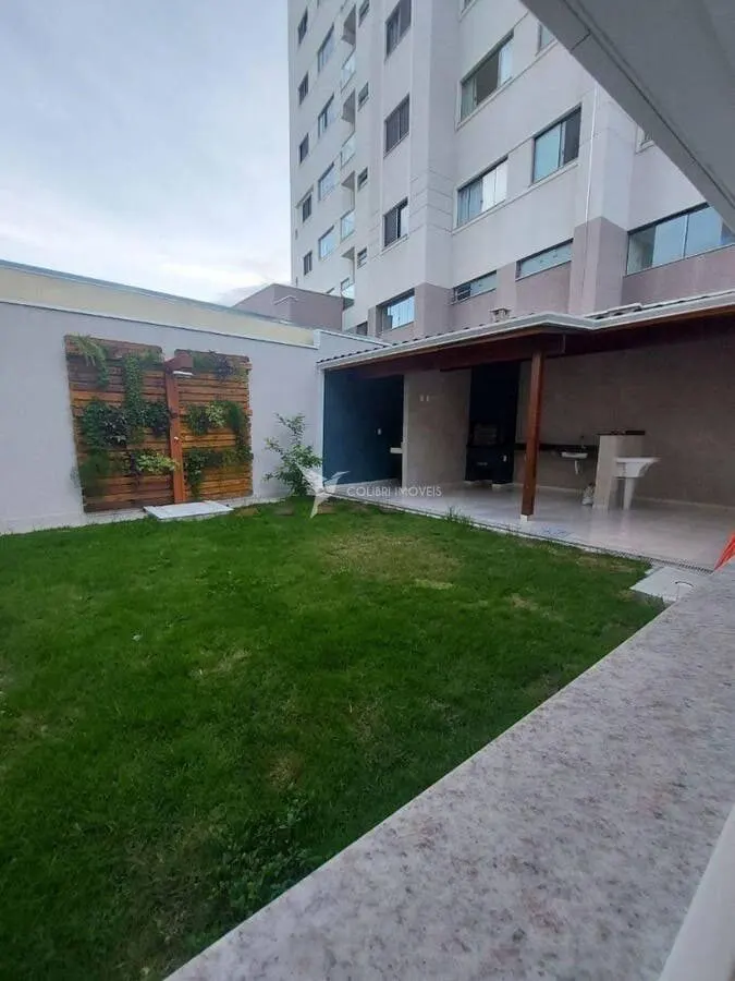 Foto 5 de Casa de 2 quartos (1 suíte) com 122 m² e quintal, Centro