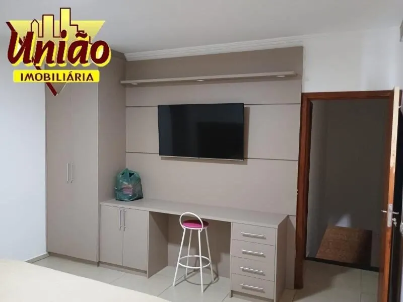 Foto 5 de Casa de 2 quartos (1 suíte) com área gourmet e 5 vagas, Varginha