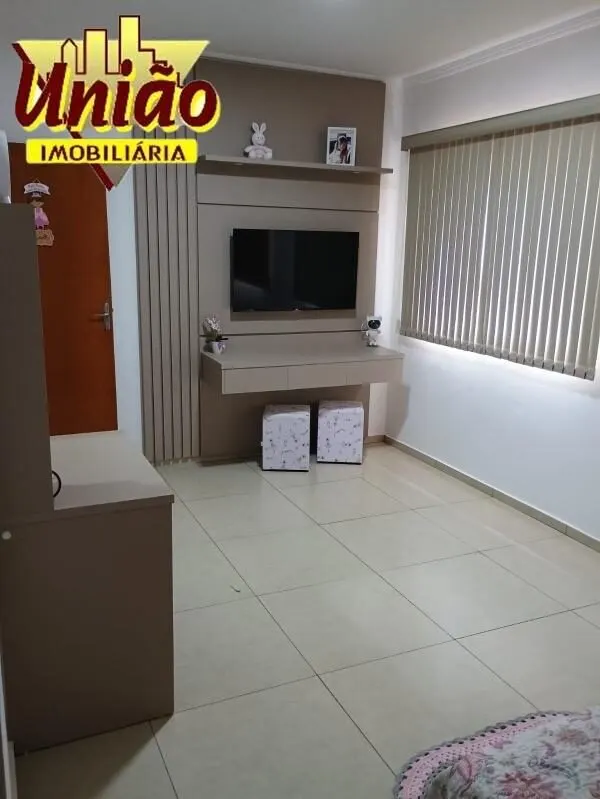 Foto 8 de Casa de 2 quartos (1 suíte) com área gourmet e 5 vagas, Varginha