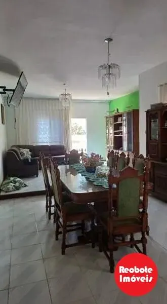 Foto 4 de Casa de 2 quartos (1 suíte) com sacada e vista para a serra, São Sebastião