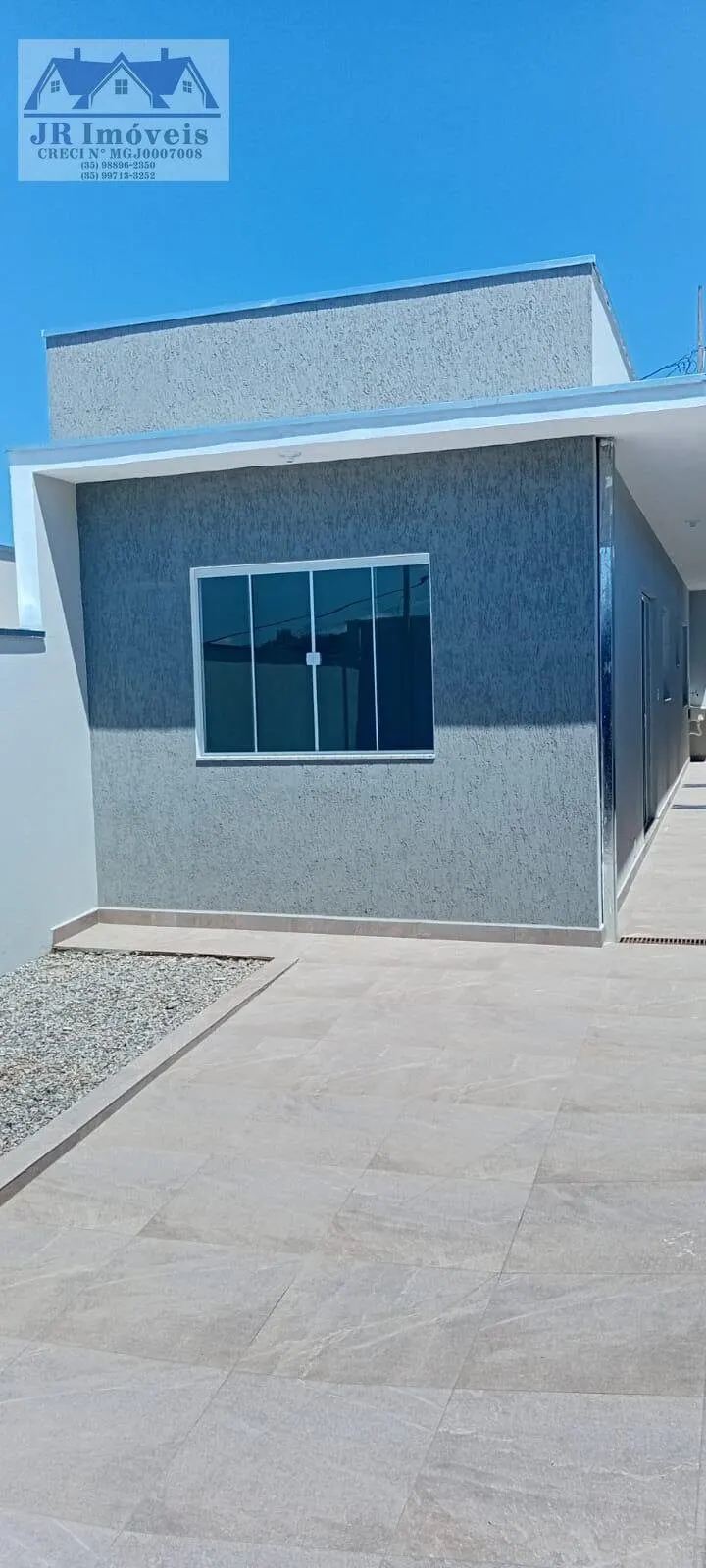 Foto 2 de Casa nova de 2 quartos com cozinha americana e garagem, Santa Terezinha