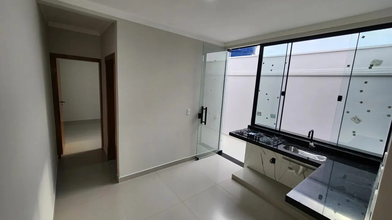 Foto 3 de Casa nova de 2 quartos com cozinha com cooktop e quintal, Santa Terezinha