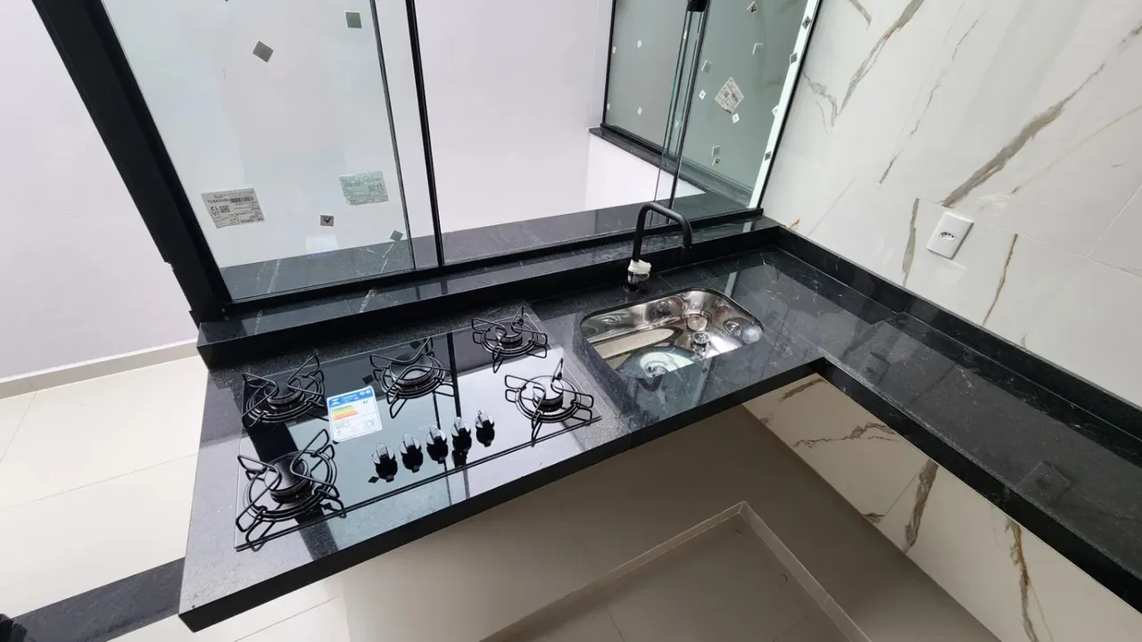 Foto 4 de Casa nova de 2 quartos com cozinha com cooktop e quintal, Santa Terezinha