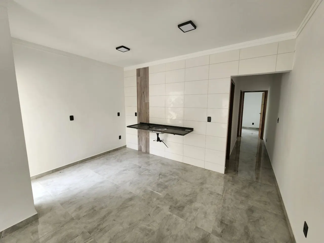Foto 2 de Casa nova de 2 quartos com cozinha americana, Jardim das Palmeiras