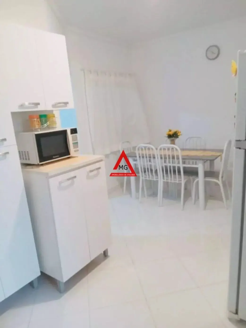 Foto 3 de Casa de 2 quartos com garagem para 2 carros e área de churrasco, Santa Terezinha