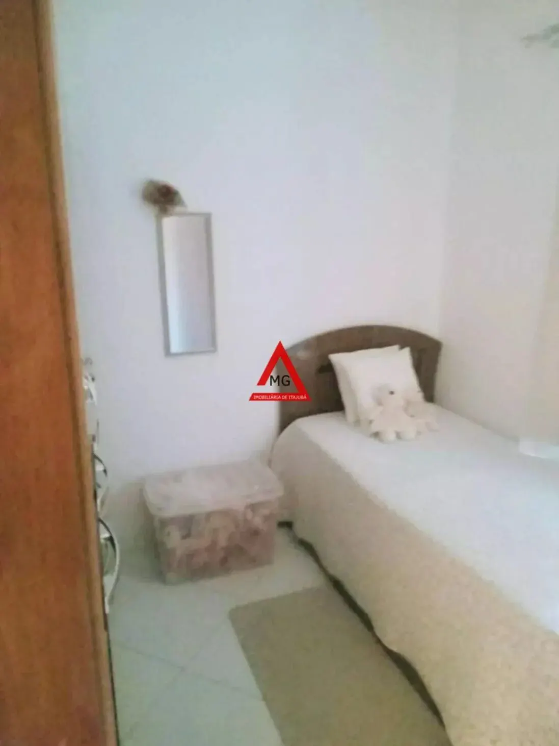 Foto 7 de Casa de 2 quartos com garagem para 2 carros e área de churrasco, Santa Terezinha