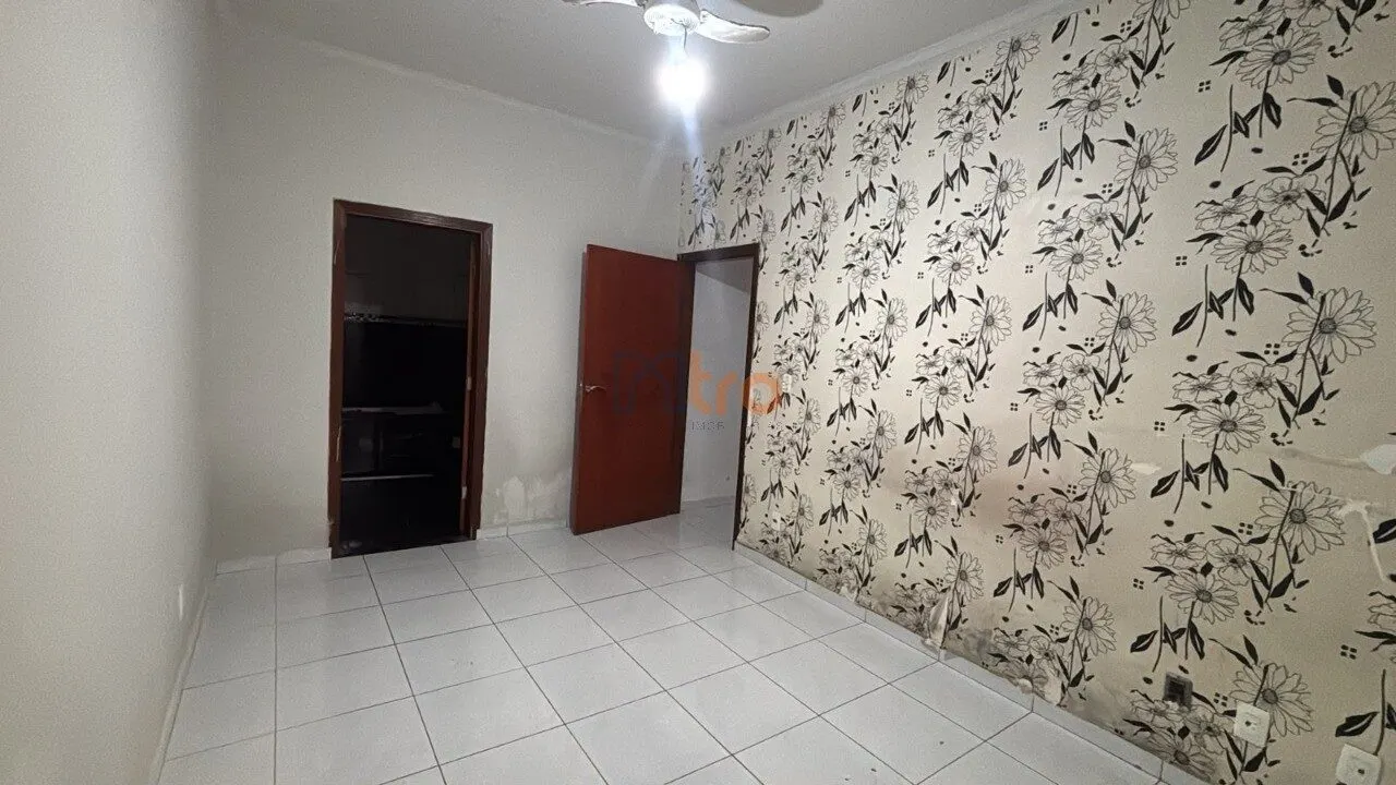Foto 3 de Casa de 2 quartos (1 suíte) com quintal no Loteamento Jardim Eldorado, Jardim Eldorado