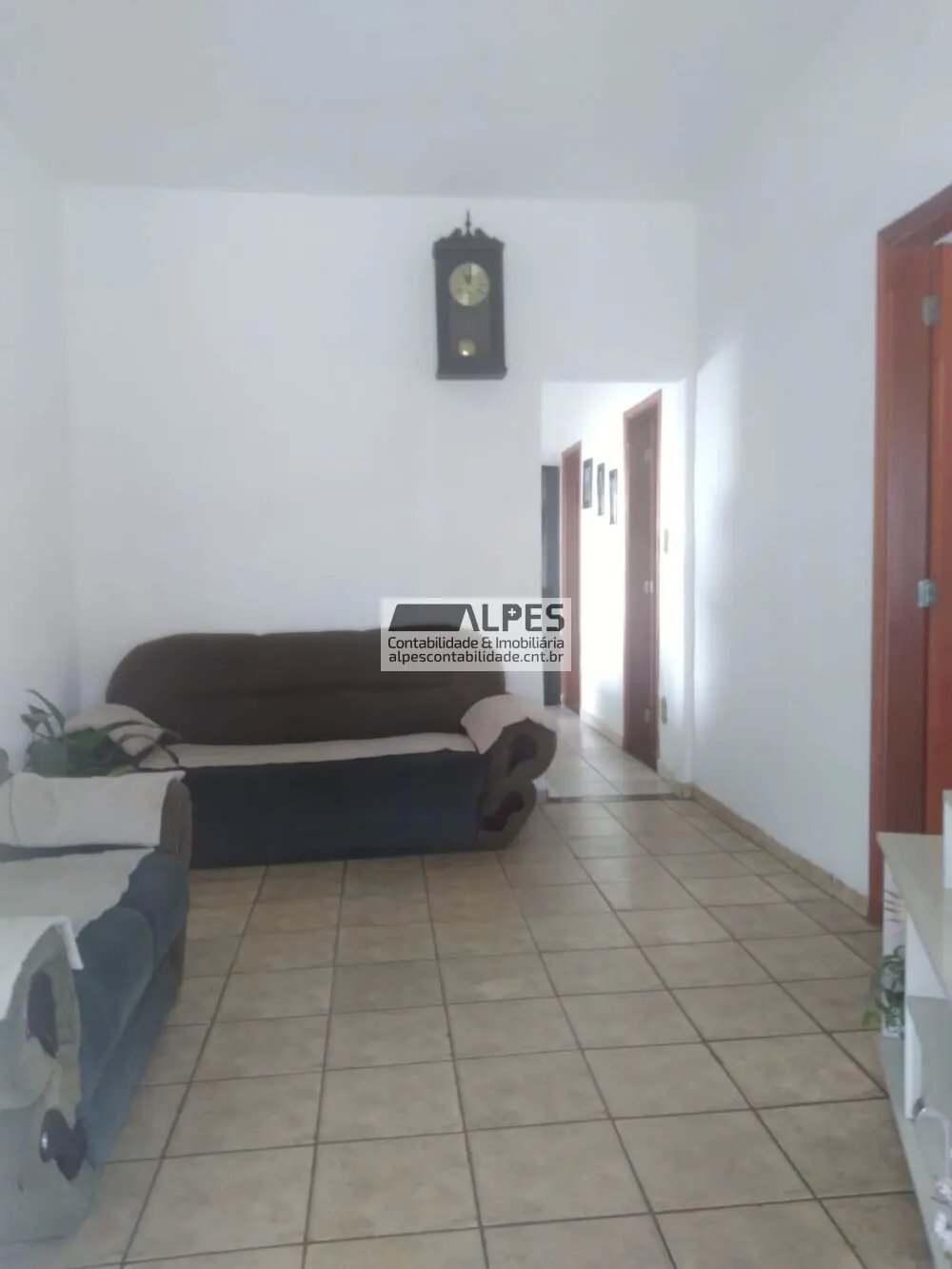 Foto 2 de Casa de 2 quartos com área gourmet e fogão à lenha, Avenida