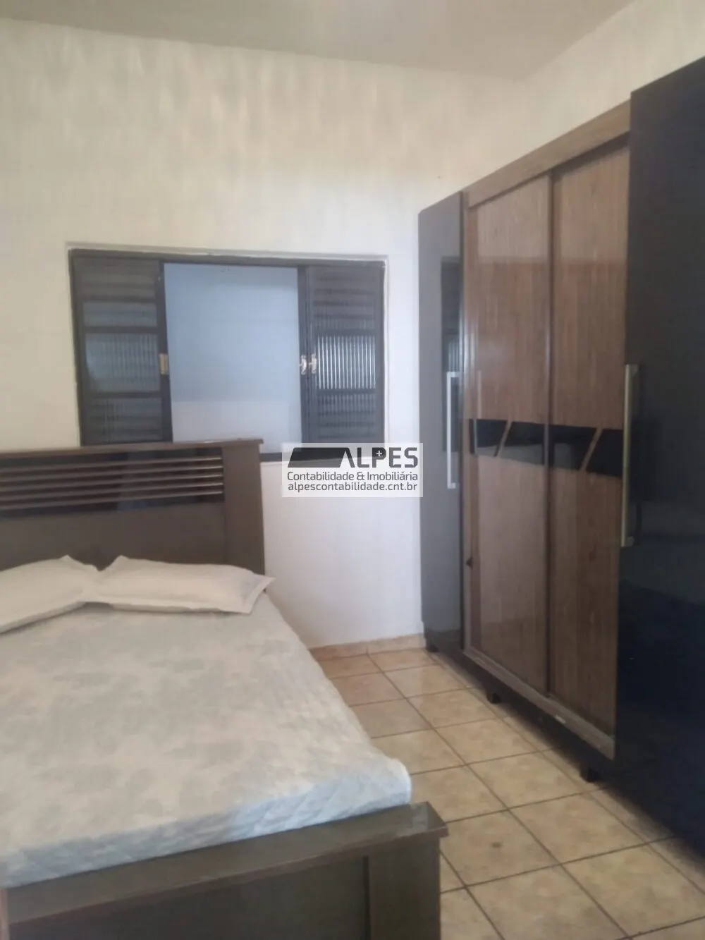 Foto 5 de Casa de 2 quartos com área gourmet e fogão à lenha, Avenida