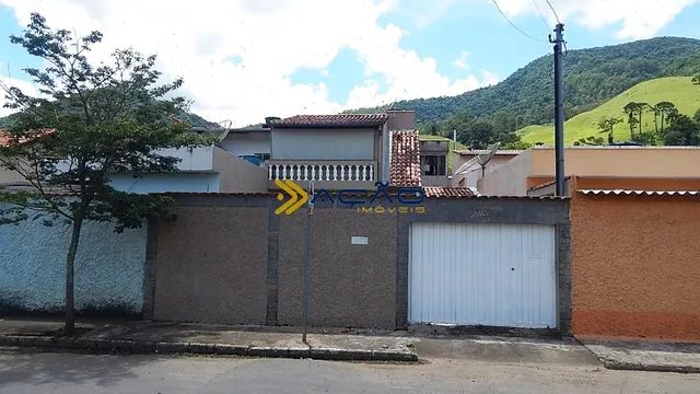 Foto 1 de Casa de 2 quartos (1 suíte) com varanda e quintal, Santa Rosa