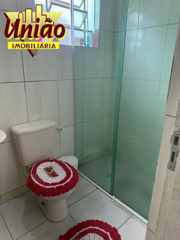 Foto 6 de Casa de 2 quartos com varanda e edícula nos fundos, Santo Antônio