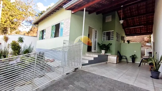 Casa de 2 quartos com quintal amplo e vista da cidade, Jardim das Colinas
