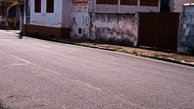 Foto 1 de Casa de 2 quartos (1 suíte) com quarto externo e quintal, Vila Rubens