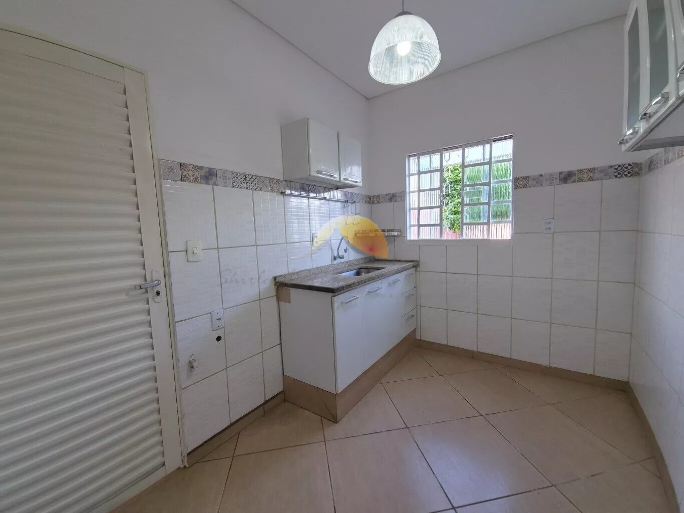 Foto 5 de Casa de 2 quartos com garagem coberta e quintal amplo, Boa Vista