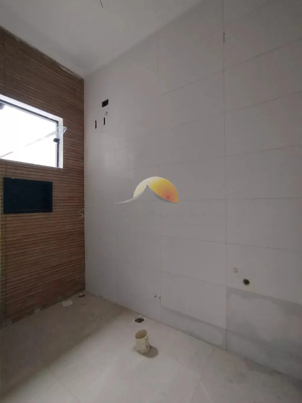 Foto 5 de Casa de 2 quartos (1 suíte) com cozinha americana, Santa Terezinha