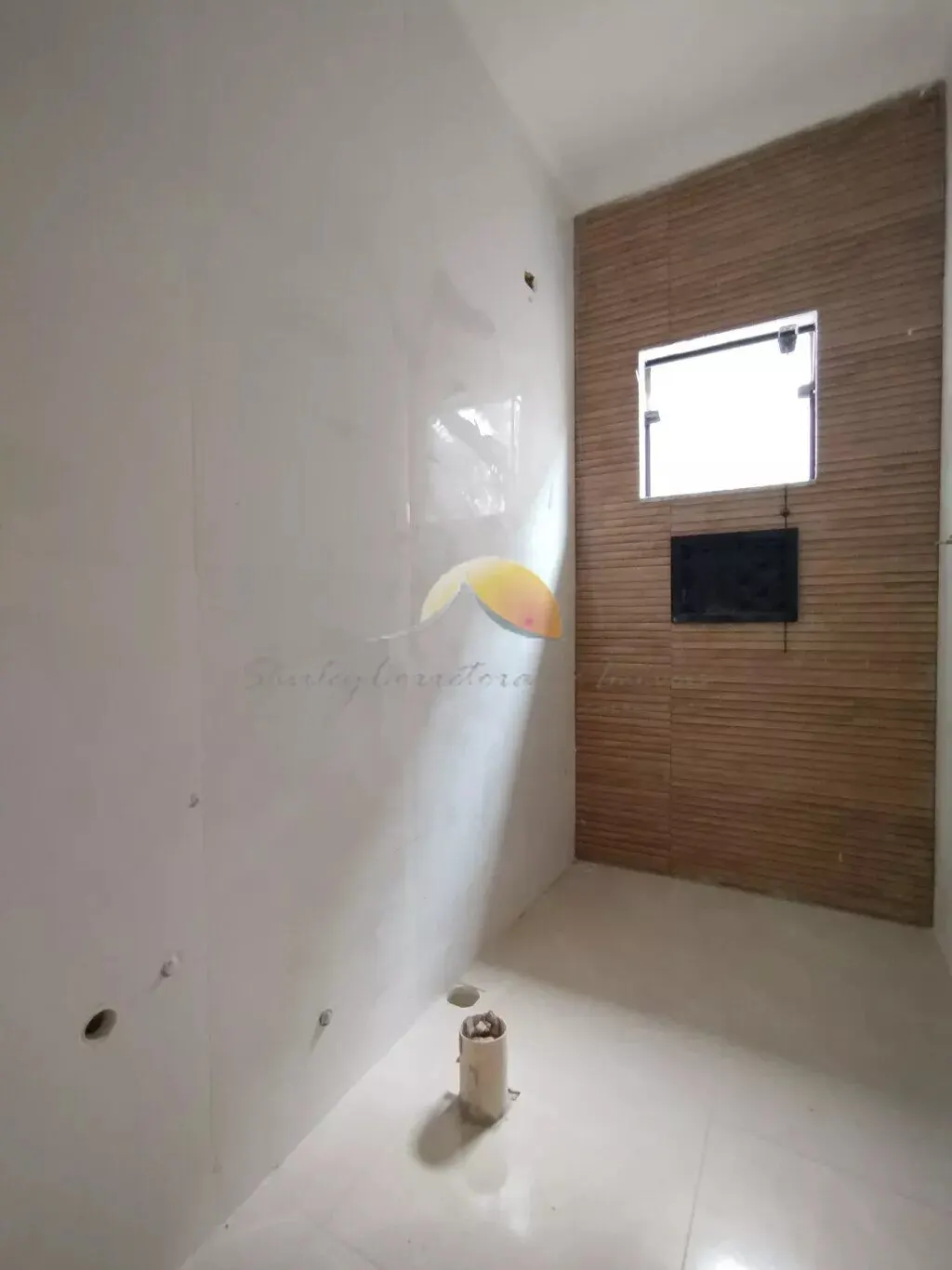 Foto 6 de Casa de 2 quartos (1 suíte) com cozinha americana, Santa Terezinha