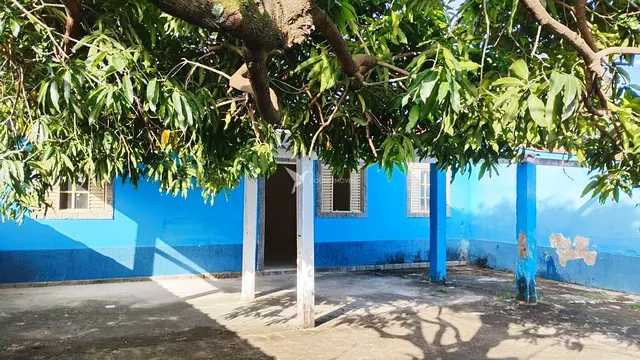 Foto 1 de Casa de 2 quartos com quintal e 2 vagas, Medicina