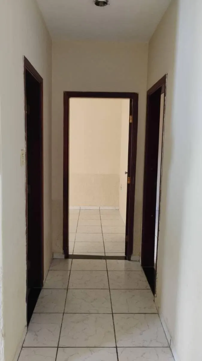 Foto 8 de Casa de 2 quartos com quintal e 2 vagas, Medicina