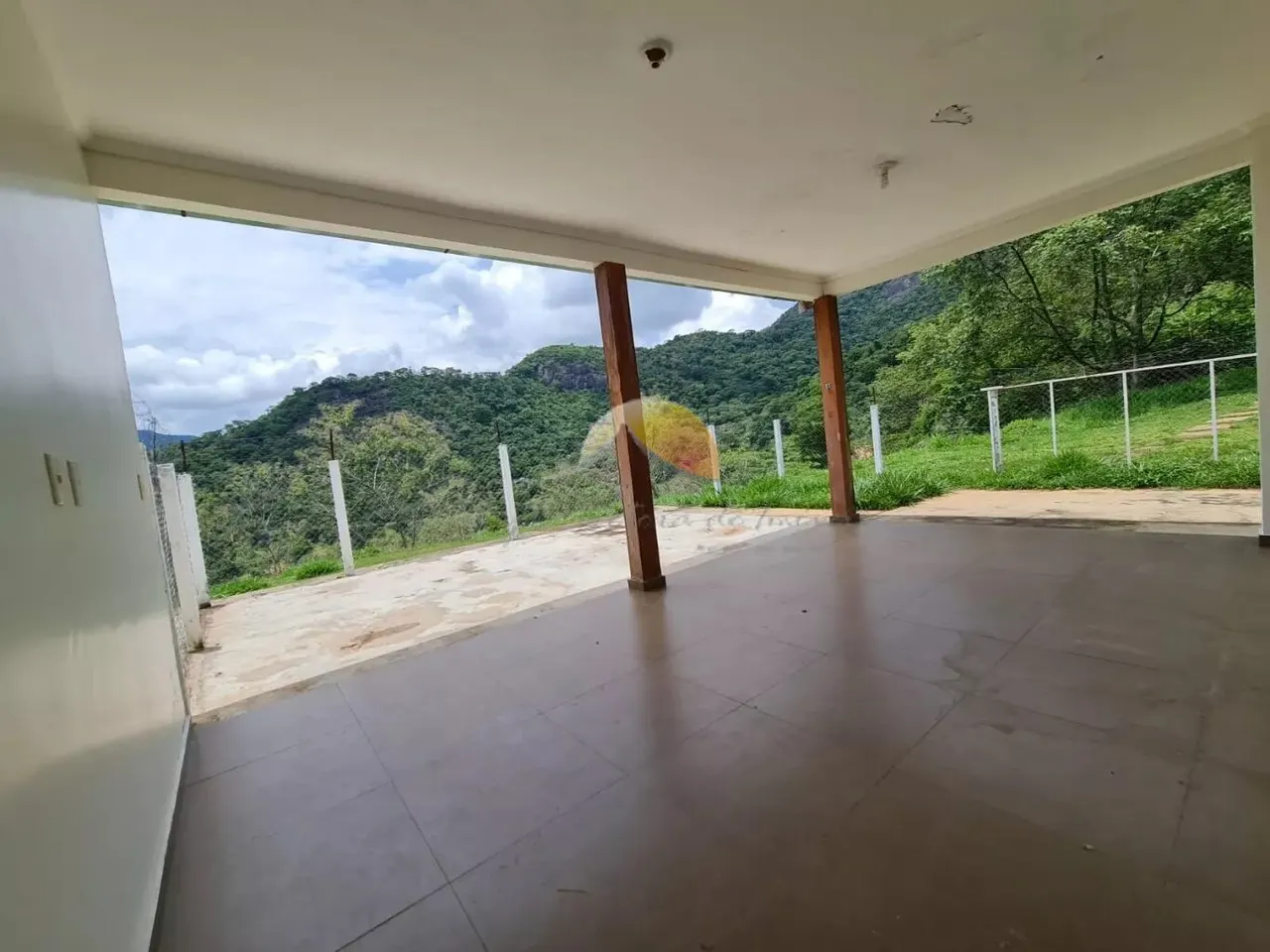 Foto 2 de Casa de 2 quartos (1 suíte) em terreno de 3.000 m² com vista para as montanhas, Mato Dentro