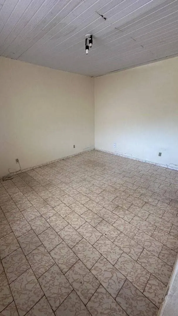 Foto 3 de Casa de 2 quartos com varanda em terreno de 400 m², Santa Rosa