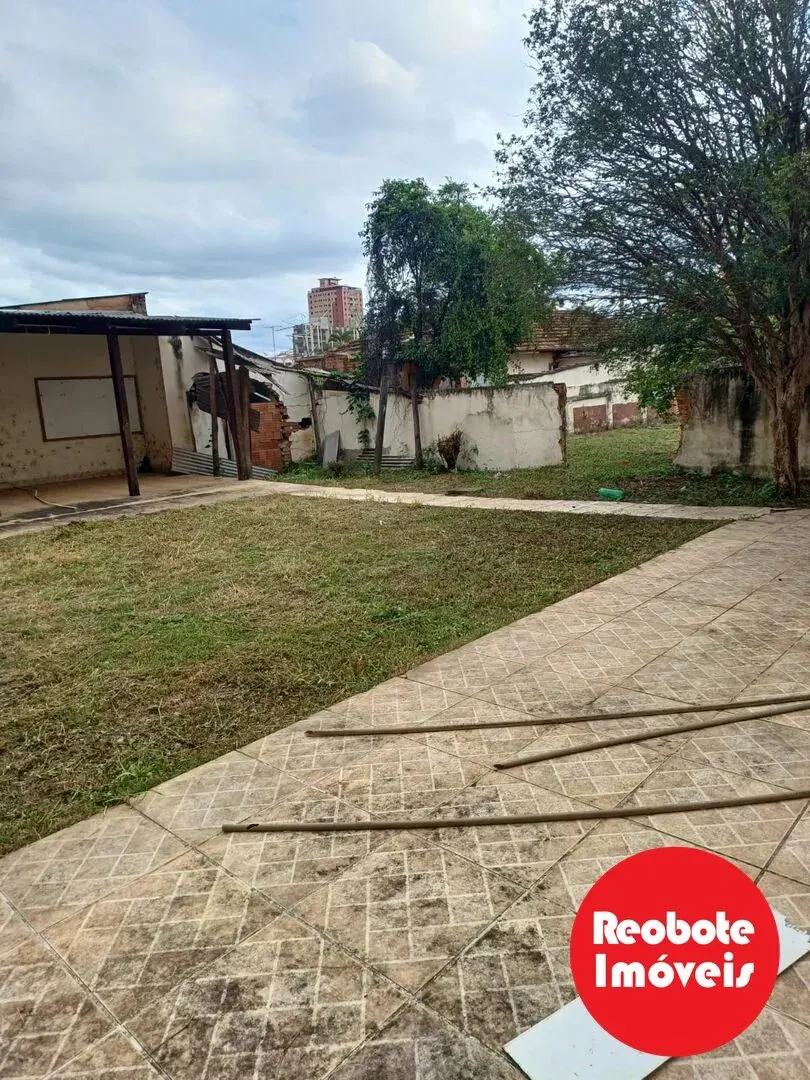Foto 3 de Casa de 2 quartos com garagem em terreno de 640 m², Oriente