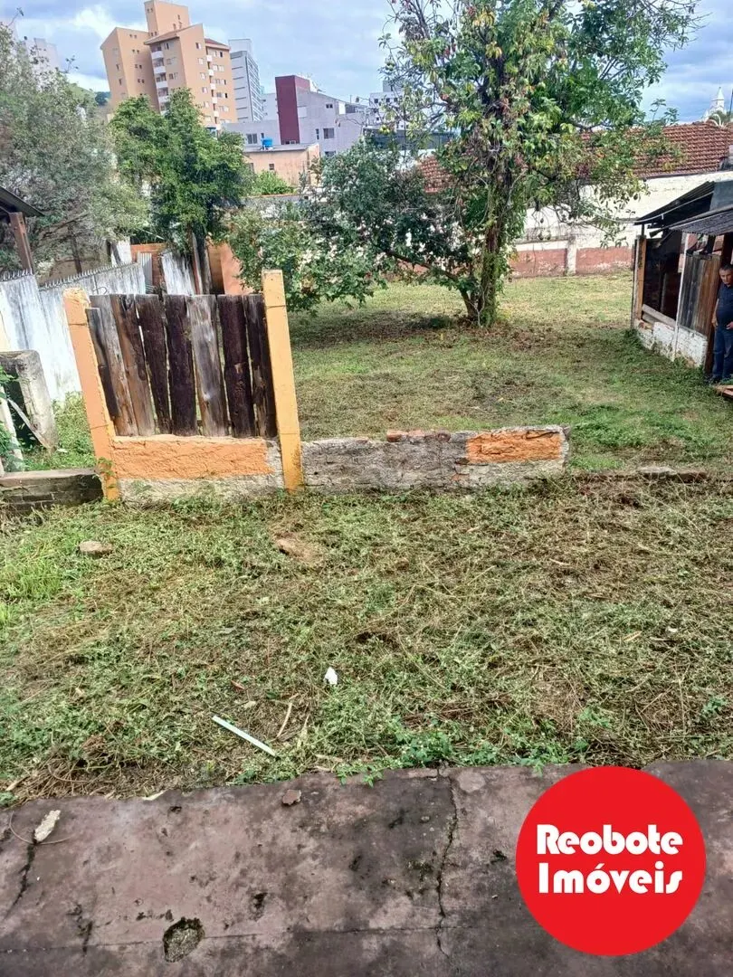 Foto 5 de Casa de 2 quartos com garagem em terreno de 640 m², Oriente