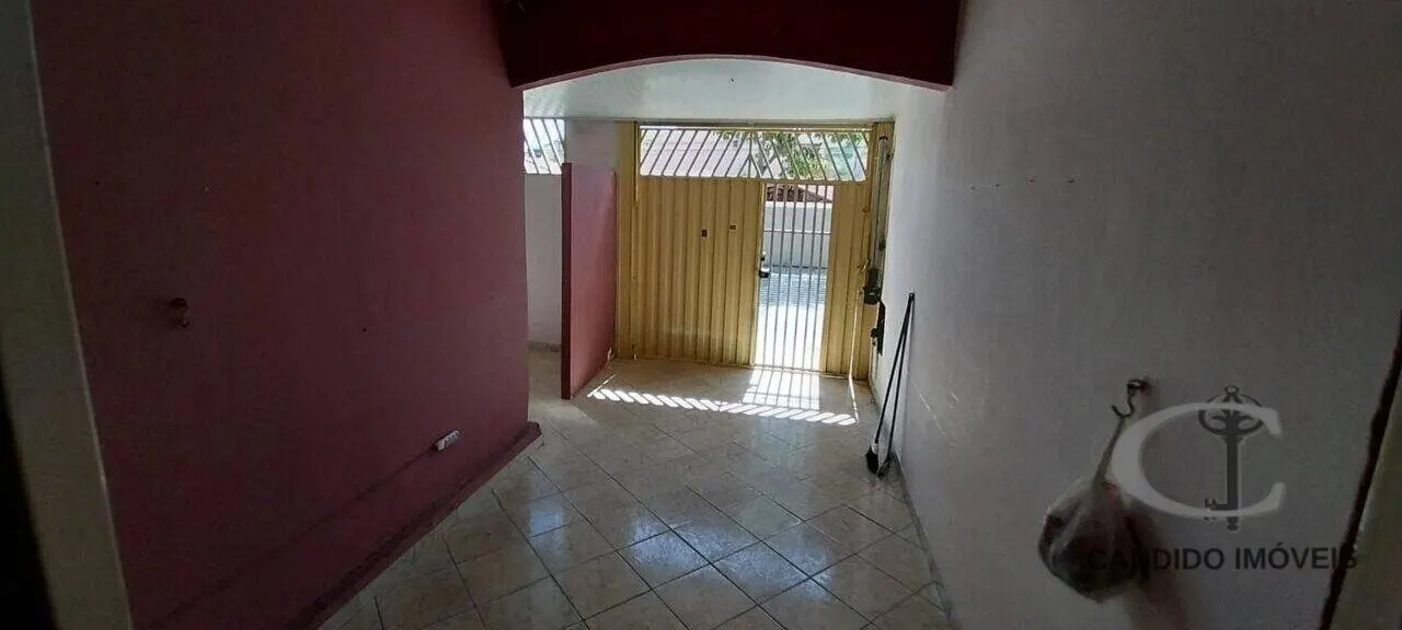 Foto 2 de Casa térrea de 2 quartos com vaga de garagem, Boa Vista