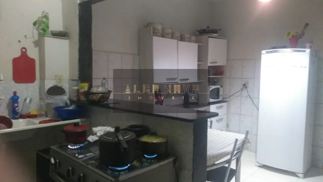 Foto 3 de Casa de 2 quartos com quintal e espaço para garagem, Vila Poddis