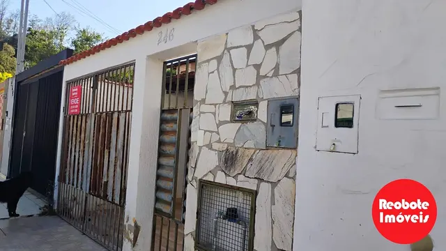 Foto 1 de Casa de 2 quartos com quintal e 2 vagas, Anhumas