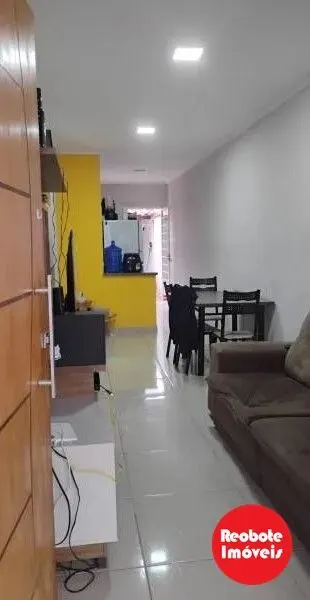 Foto 6 de Casa de 2 quartos com quintal e 2 vagas, Anhumas