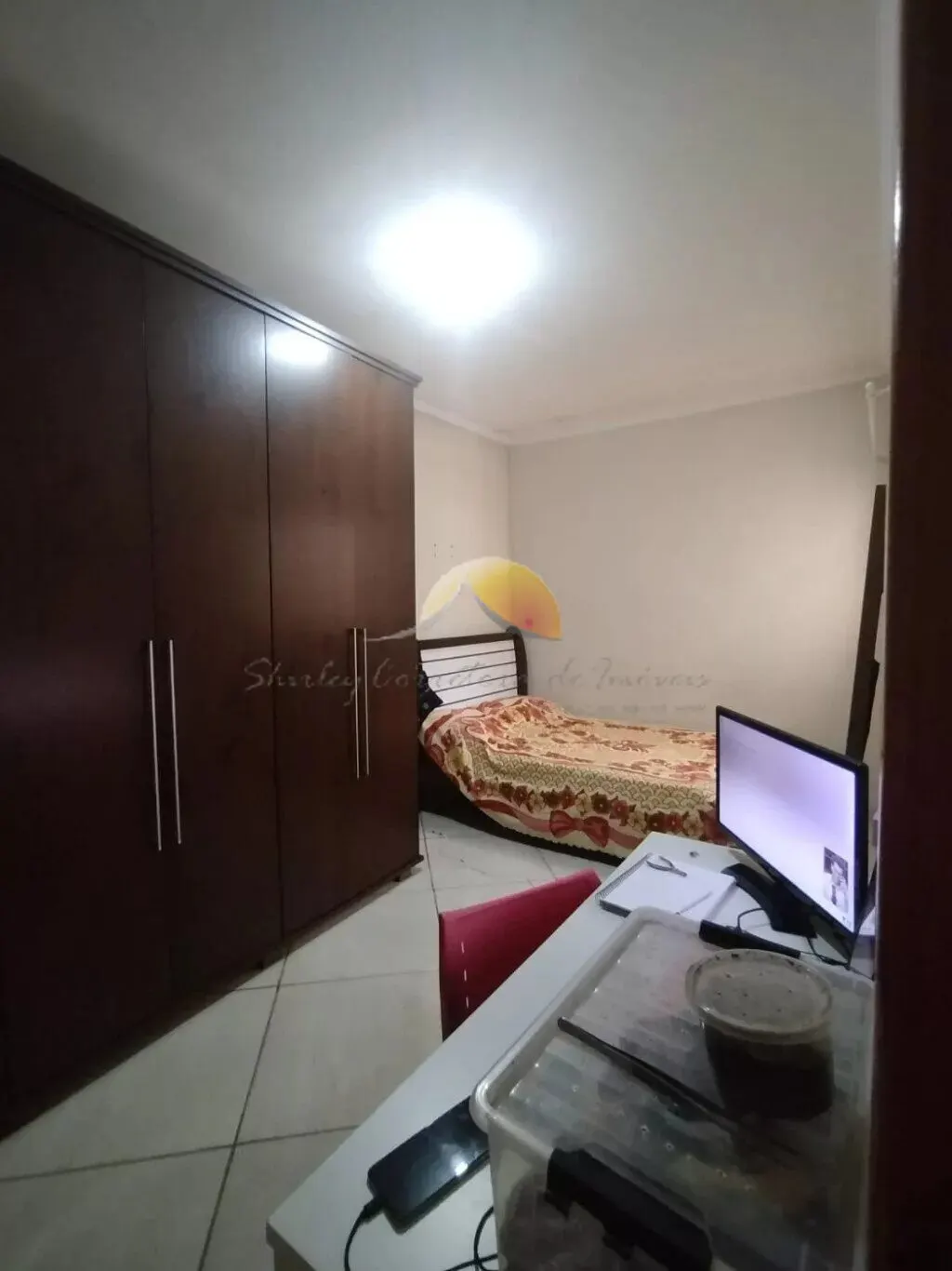 Foto 5 de Casa de 2 quartos com cozinha americana e garagem, Jardim Eldorado