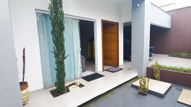 Casa de 3 quartos (2 suítes) com área gourmet e garagem para 2 carros, Anhumas