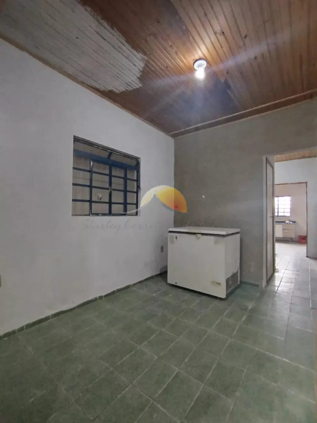 Foto 6 de Casa de 3 quartos em reforma, com quintal e garagem, Bahamas