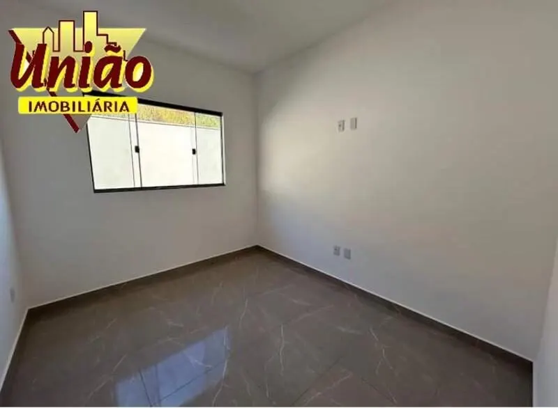 Foto 6 de Casa térrea nova de 3 quartos (1 suíte) com quintal gramado, Centro