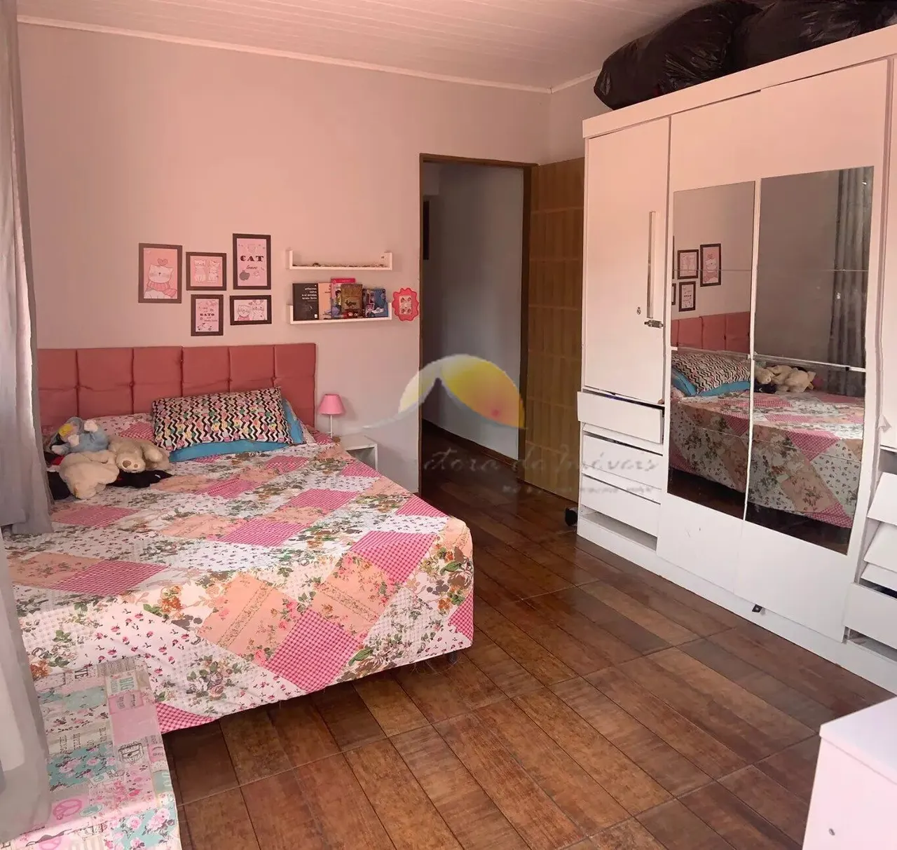 Foto 5 de Sobrado de 3 quartos com 2 sacadas e garagem para 2 carros, Jardim Bernadete