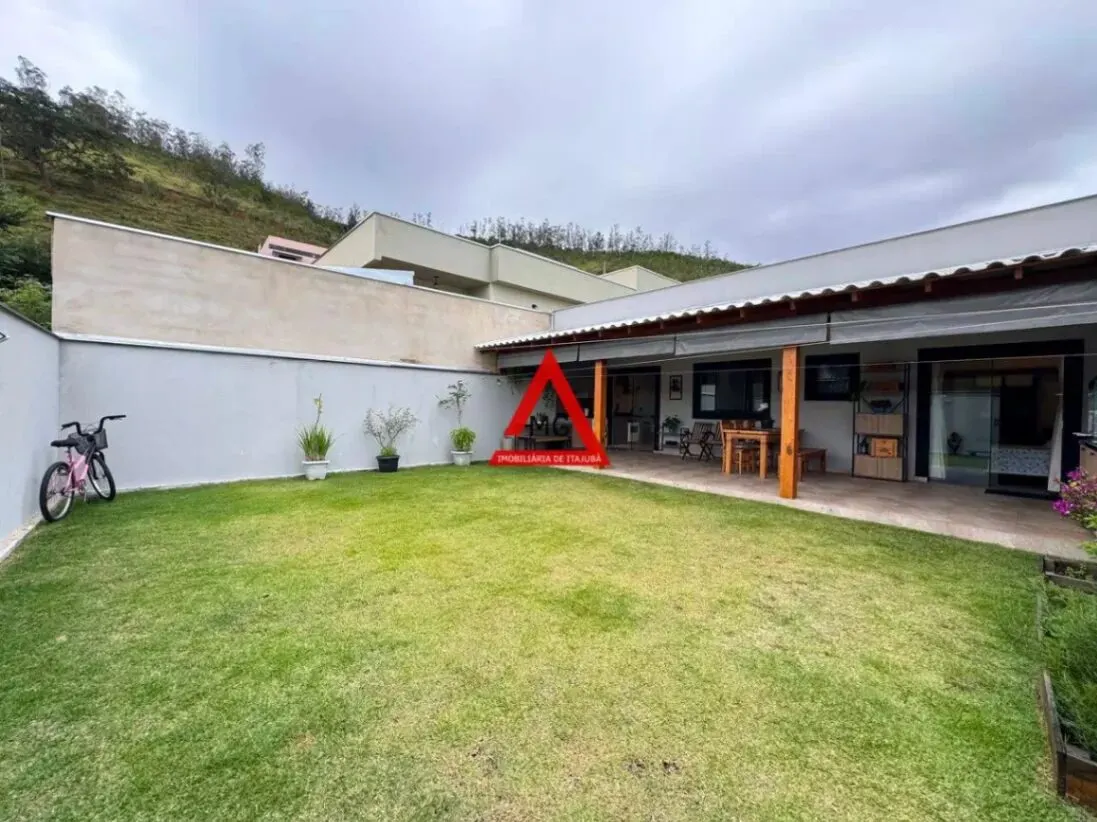 Foto 2 de Casa de 3 quartos (1 suíte) com área gourmet e quintal, Jardim Califórnia