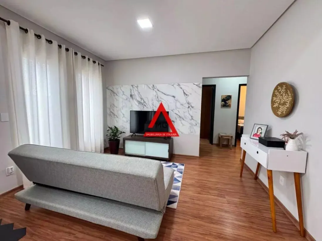 Foto 4 de Casa de 3 quartos (1 suíte) com área gourmet e quintal, Jardim Califórnia