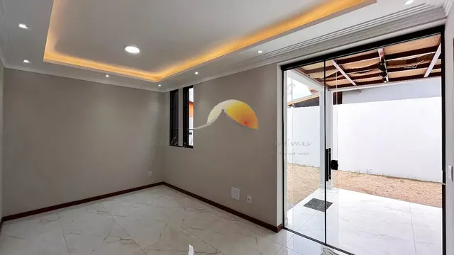 Foto 1 de Casa nova de 3 quartos (1 suíte) com churrasqueira e quintal, Varginha