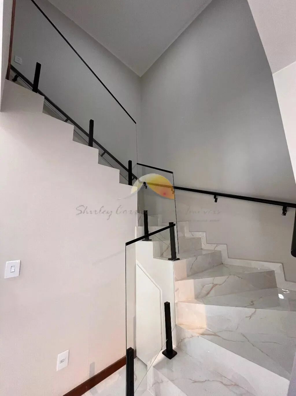Foto 7 de Casa nova de 3 quartos (1 suíte) com churrasqueira e quintal, Varginha