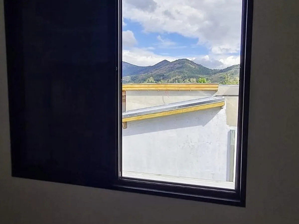 Foto 8 de Casa nova de 3 quartos (1 suíte) com cozinha planejada e varanda gourmet, Varginha