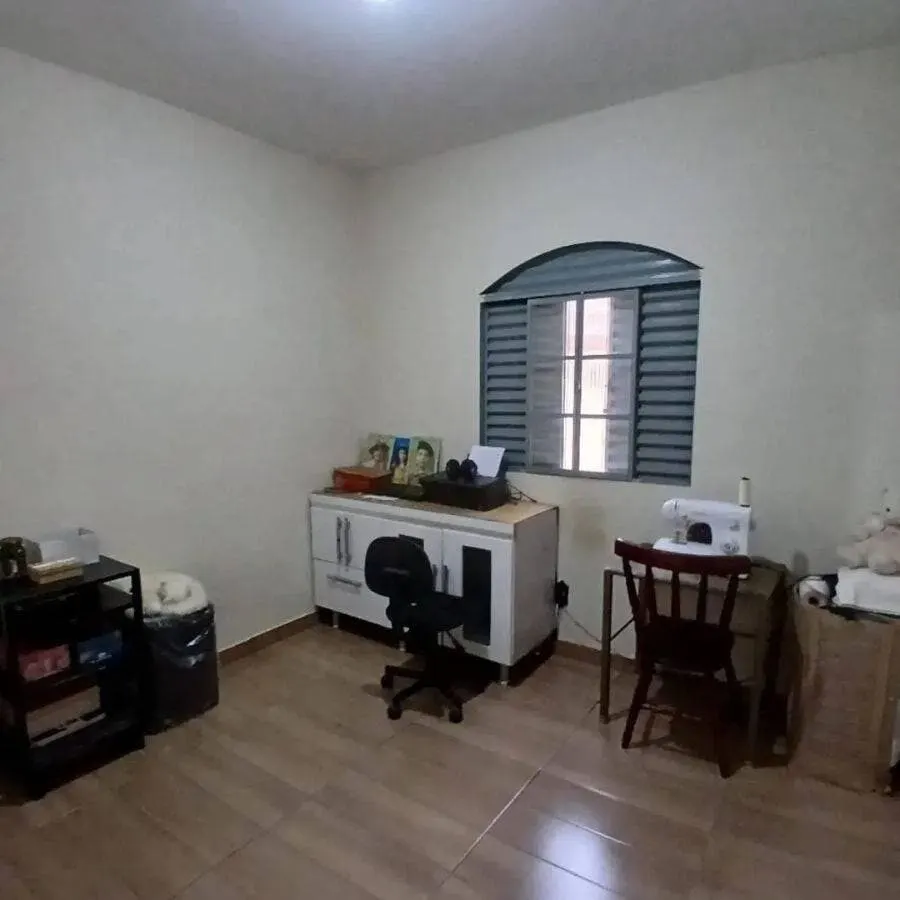 Foto 6 de Casa de 3 quartos (1 suíte) com área de churrasqueira e 2 vagas, Nossa Senhora de Fátima