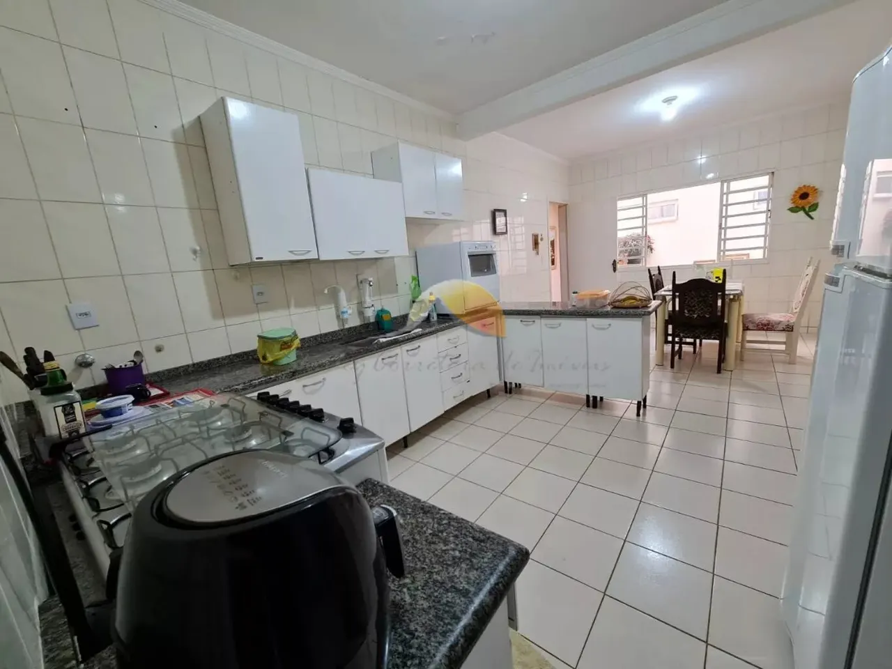 Foto 4 de Casa de 3 quartos (1 suíte com hidromassagem) e garagem para 3 carros, Varginha
